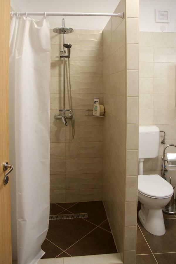Aqua City Apartman Hajduszoboszlo Exterior foto